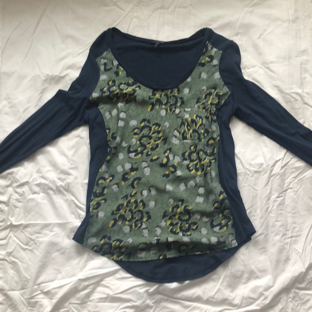 An Ella moss Long sleeve shirt